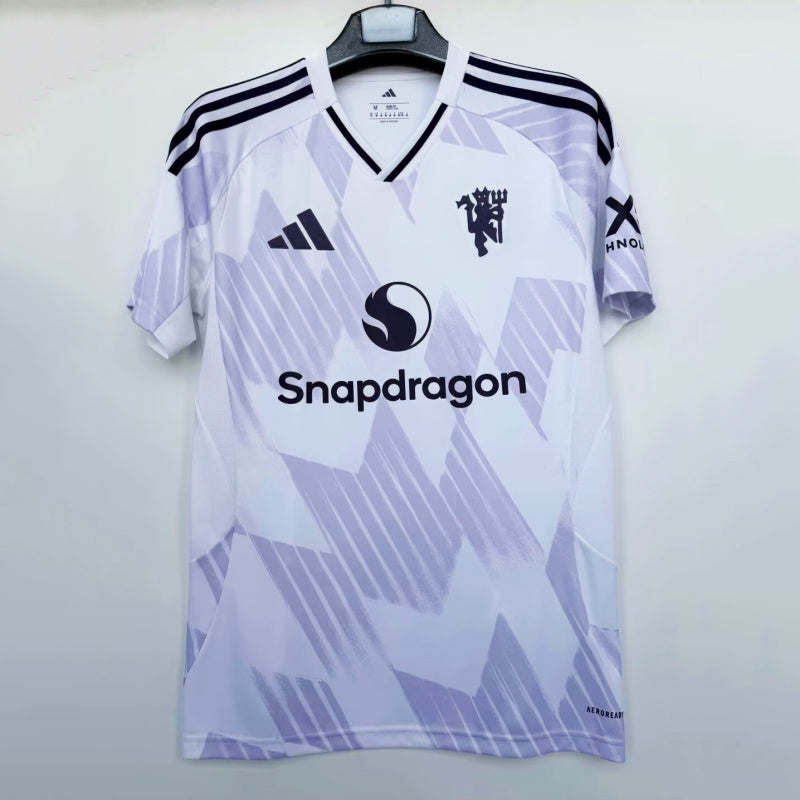 MANCHESTER UNITED FC 2025 - 2026